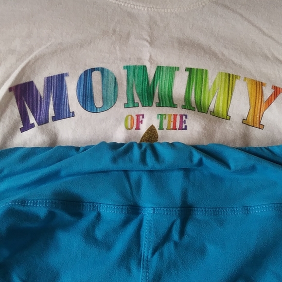 'Mommy of the Birthday Girl' Unicorn Shirt L n Leggings OSFM - Picture 8 of 8